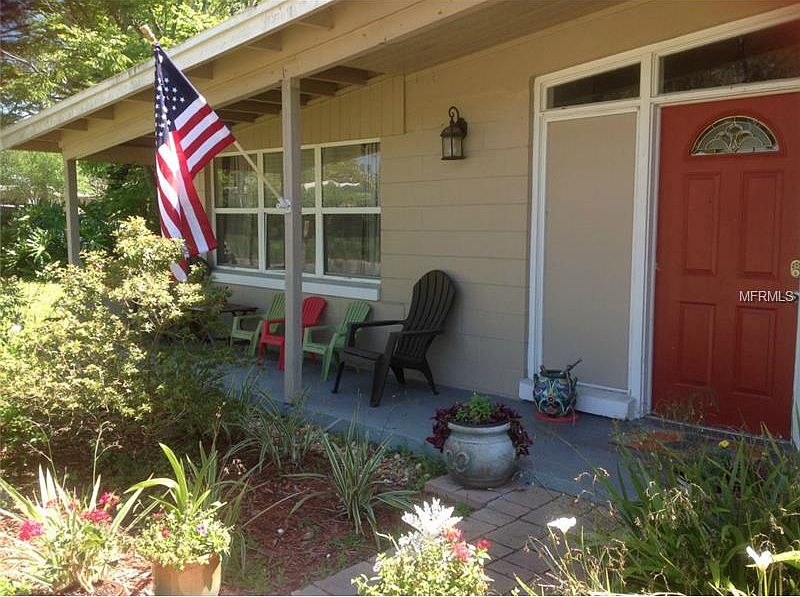 1st image of 101 Pinecrest Dr