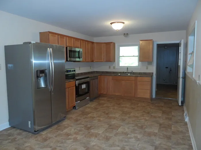4712 Stafford Dr — Photo 8
