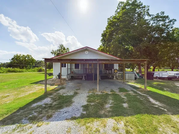 8909 Lake Peigneur Rd, New Iberia, LA 70560
