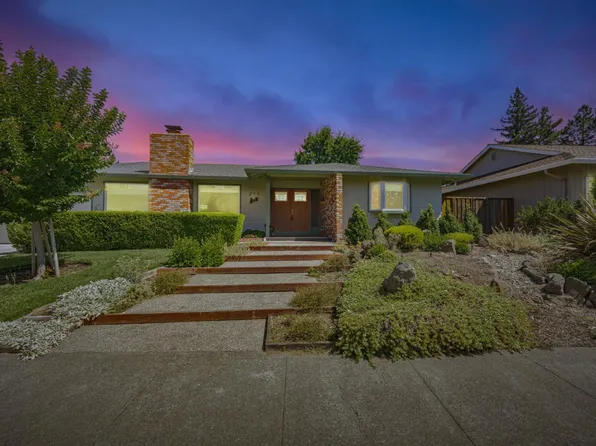 275 Mockingbird Circle, Santa Rosa, CA 95409