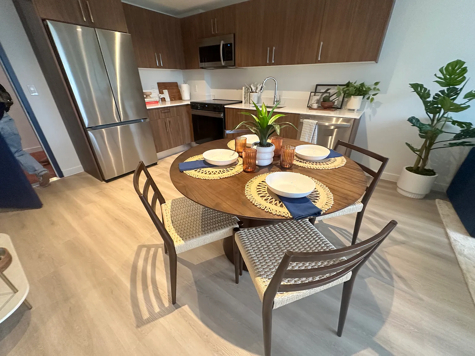 1 bed, 648 sqft, $2,199 — Photo 2