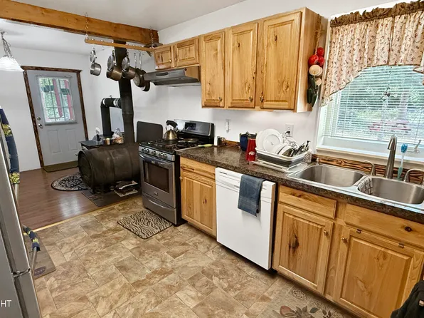 85-155-A Kit Fox Rd, Central, AK 99730