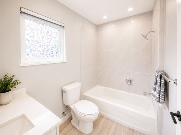 4 bedroom rental in Vancouver — photo 18