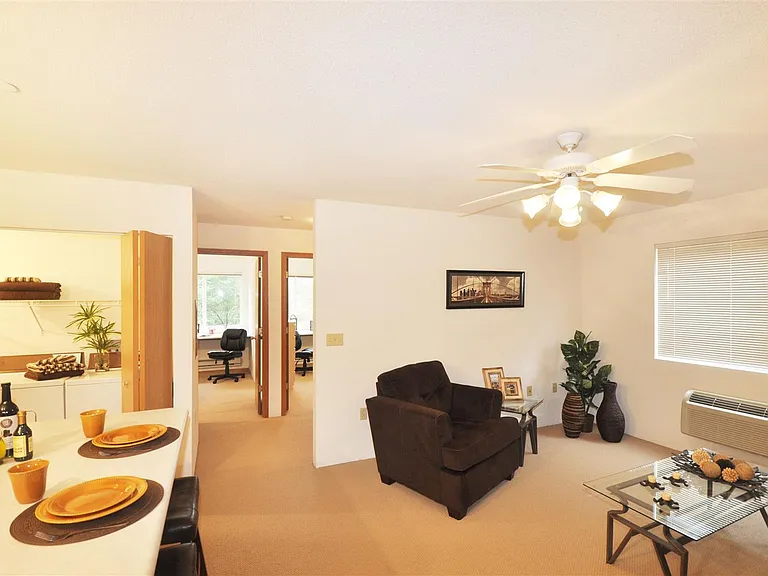 203 N Gregory St — Photo 17