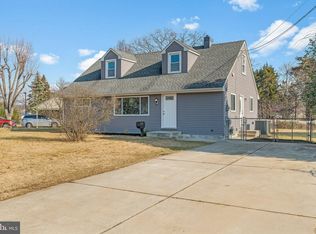 8 Griscom Ln, Woodbury, NJ 08096