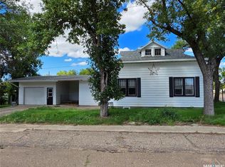 304 Leonard St, Herbert, SK S0H2A0