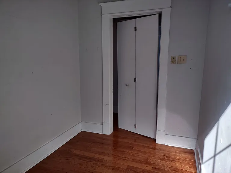 5546 Phillips Ave — Photo 17