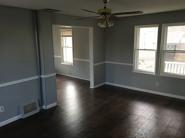 108 W Pine St — Photo 4