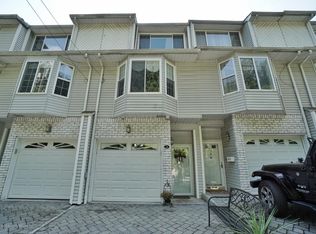 24 Legate Ave, Staten Island, NY 10312