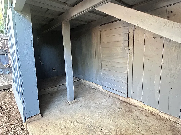 Laundry hookup area.