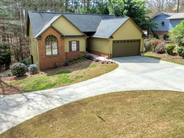 65 Quiet Acres Rd SW, Rome, GA 30165