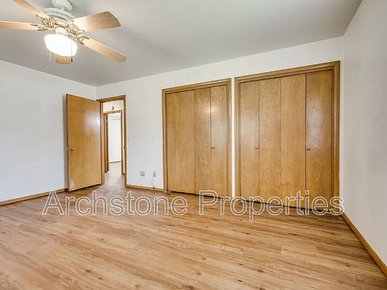 3121 Lakeside Dr — Photo 26