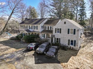 82 Hillside Rd, Fairfield, CT 06824