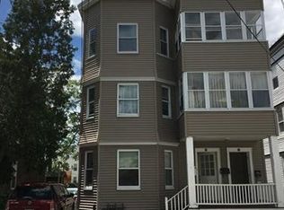 10 Bennington St, Lawrence, MA 01841