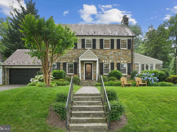 4822 Rodman St NW, Washington, DC 20016