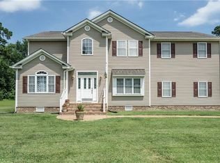 8970 Mann Dr, Mechanicsville, VA 23116