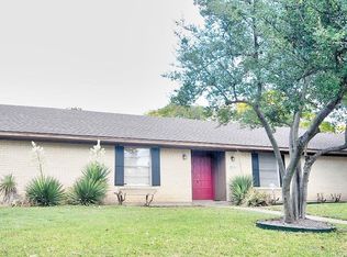 4035 High Summit Dr, Dallas, TX 75244