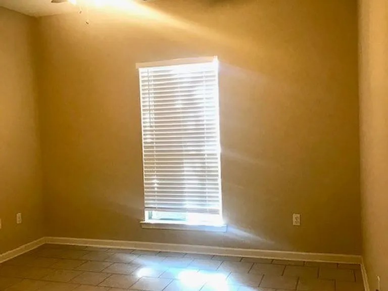 32412 Granite Cove Pl #1-8 — Photo 5