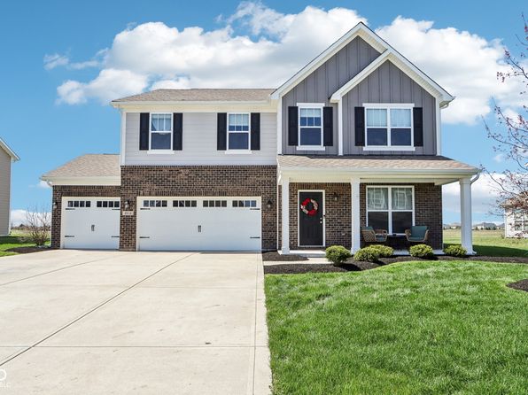 9916 Gallop Ln, Fishers, IN 46040