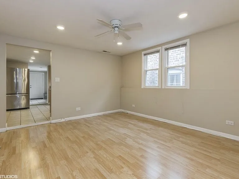 1840 W Huron St #2 — Photo 9
