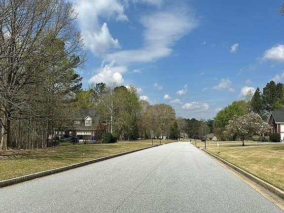 5th image of 60 Northwood Creek Way