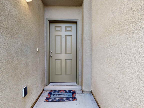 3rd image of 43 Canyon Cliff Dr