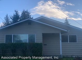 458 SE Walnut St, Hillsboro, OR 97123