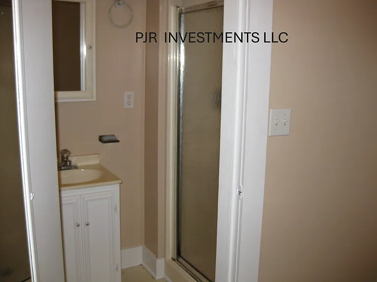 124 Hardy St — Photo 20