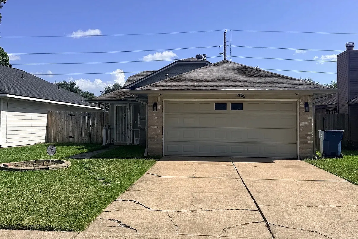 2 bed, 1200 sqft, $1,275 — Photo 3