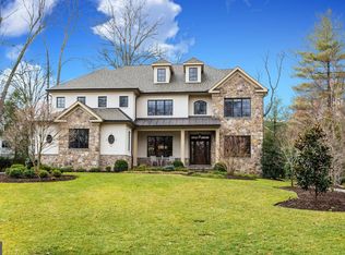 1116 Capitol View Ct, Mc Lean, VA 22101