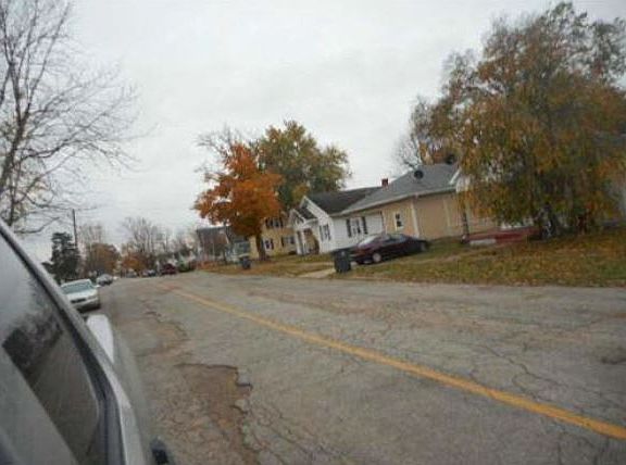 4th image of 1809 N Eastern Ave