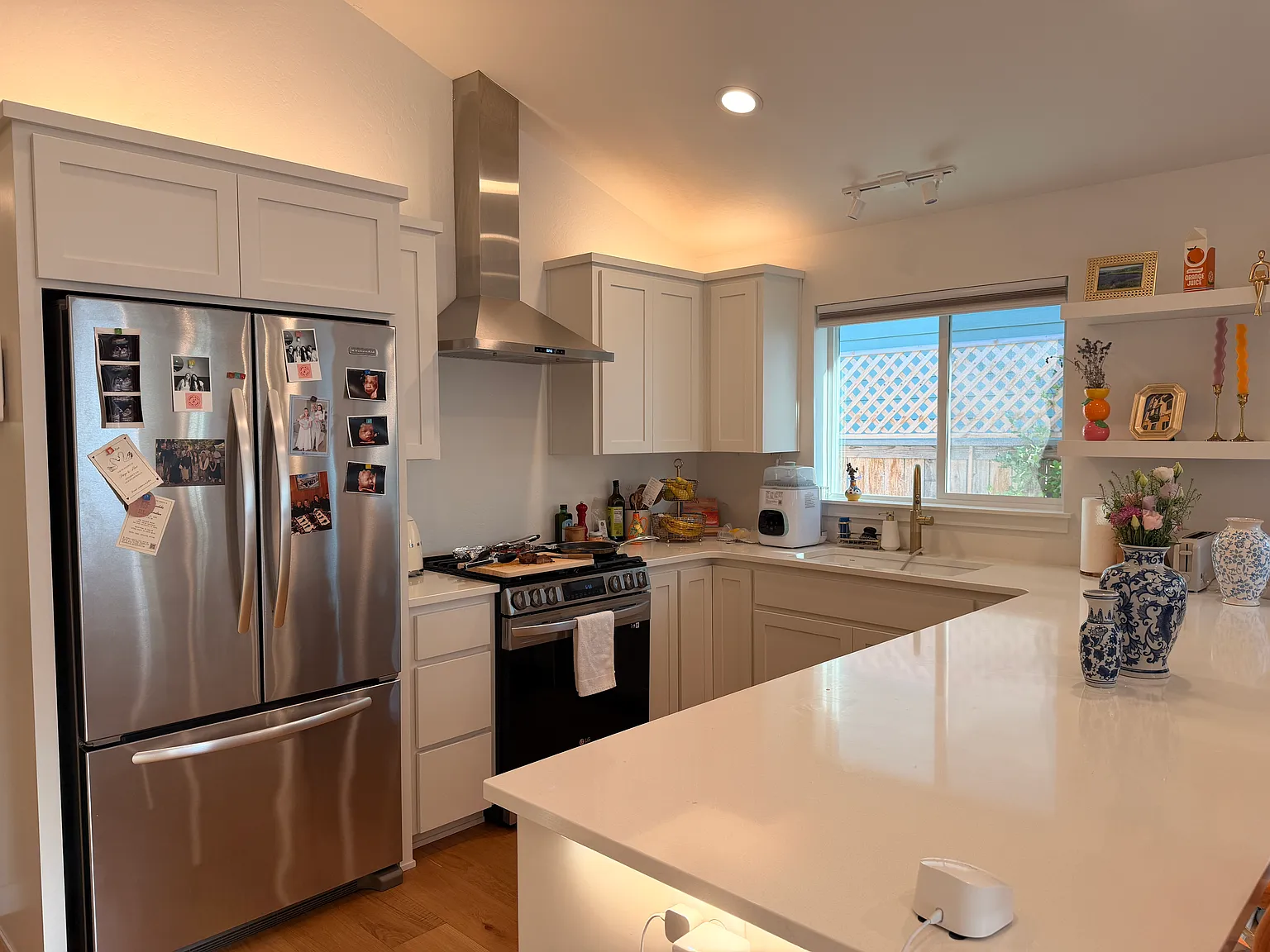 2 bed, 1450 sqft, $2,450 — Photo 3