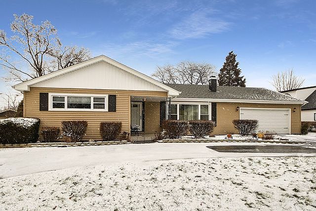 1st image of 6410 W 126th Pl