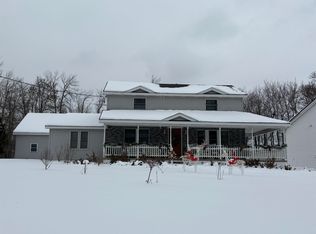 44 E Hatfield St, Massena, NY 13662