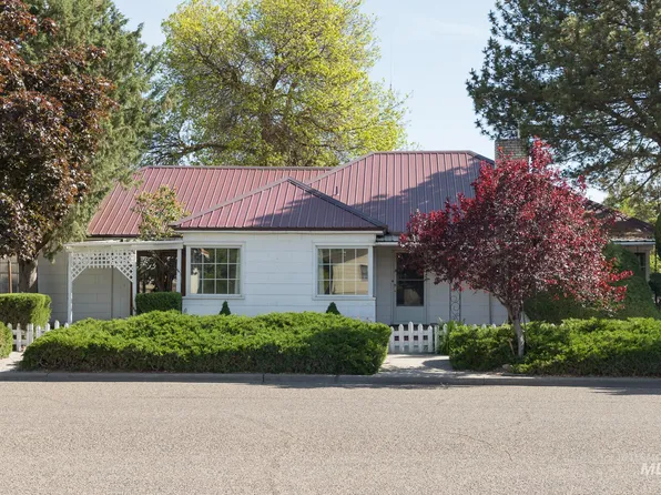 286 SW 3rd Ave, Ontario, OR 97914