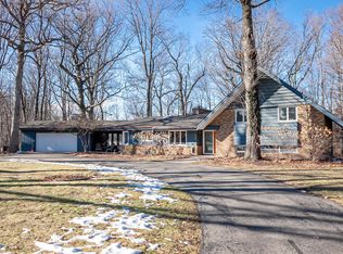 333 N Circle Dr, Williamston, MI