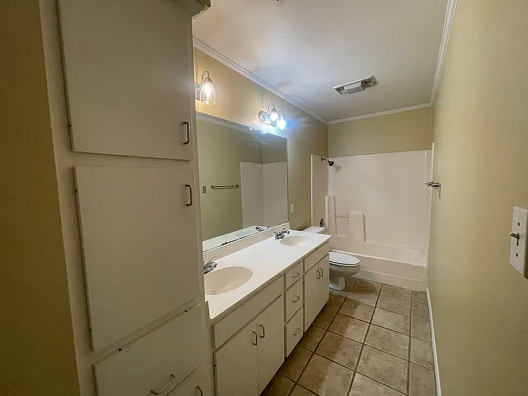 409 Teak Dr — Photo 22