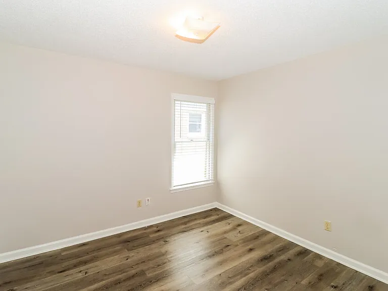 7625 Dexter Park Dr — Photo 13