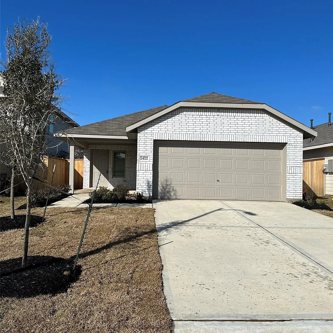 3 bed, 2.0 bath, 1461 sqft, $1,795 — Photo 3