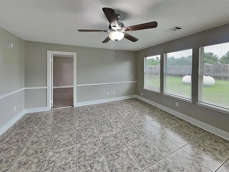 430 Fishhawk Way — Photo 2