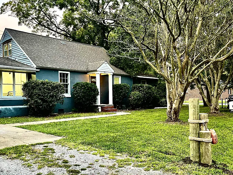 3801 Seaford Rd — Photo 3