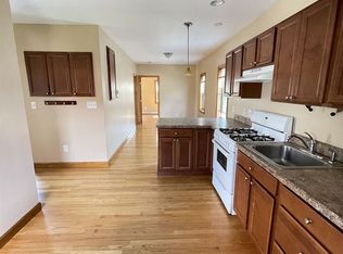 201 Hurley St #B, Cambridge, MA 02141