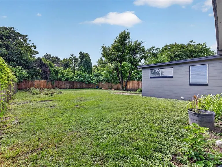 1317 Cloverlawn Ave — Photo 20