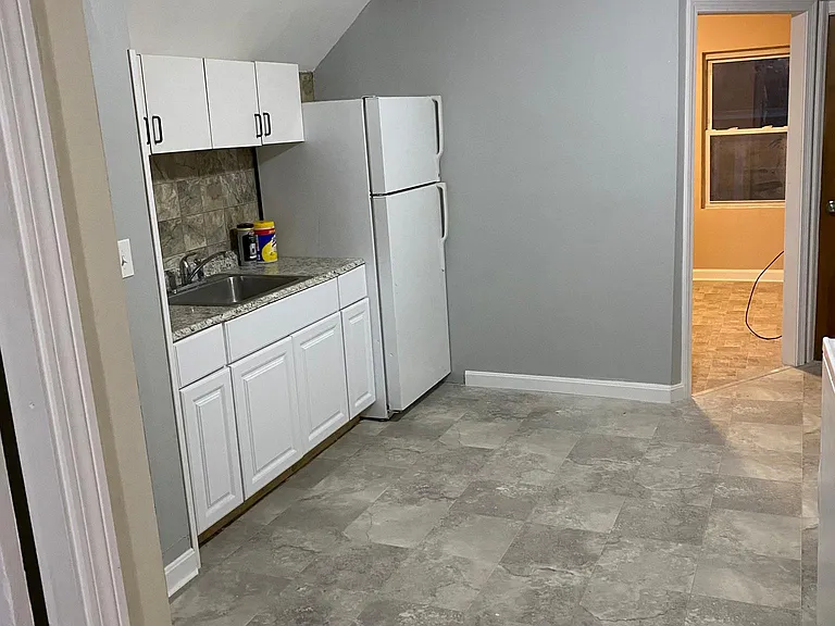 154 Cedar St — Photo 10