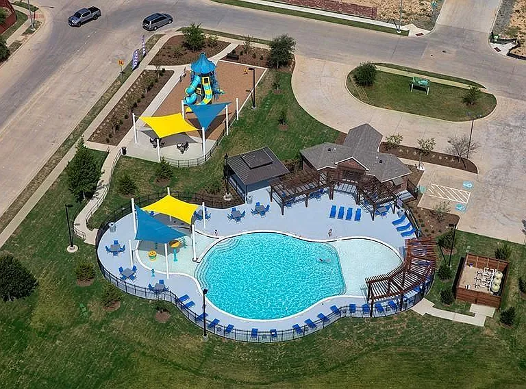 8445 Fawn Creek Dr — Photo 19