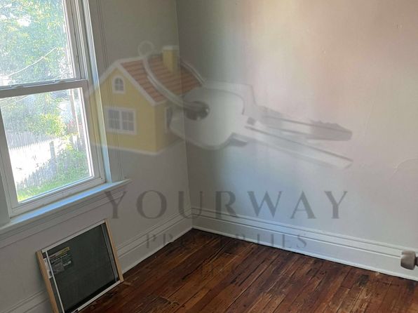 60-62 Aurora St #60
