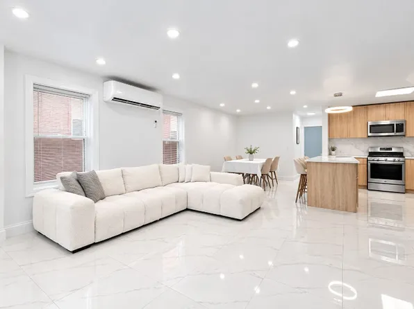 1414 E 28th St, Brooklyn, NY 11210