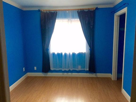 3rd image of 4871 E White Ave