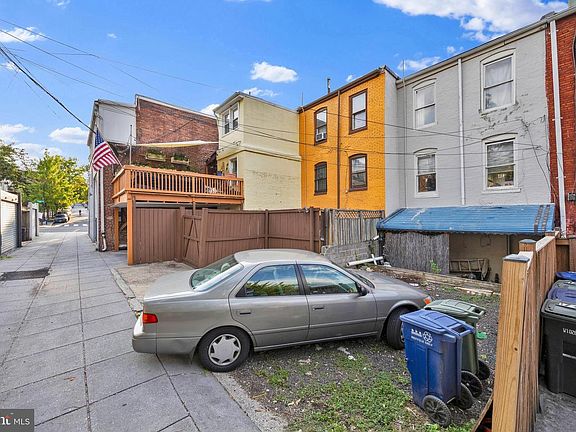 4th image of 1746 V St NW
