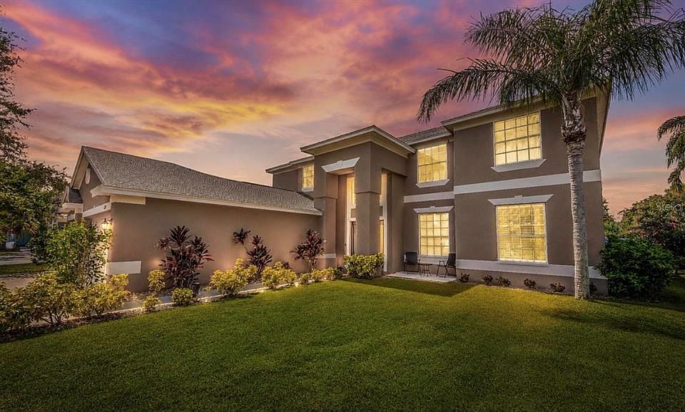 1st image of 1853 PINK GUARA COURT